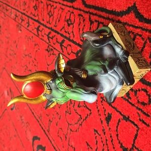 Egyptian decor statue